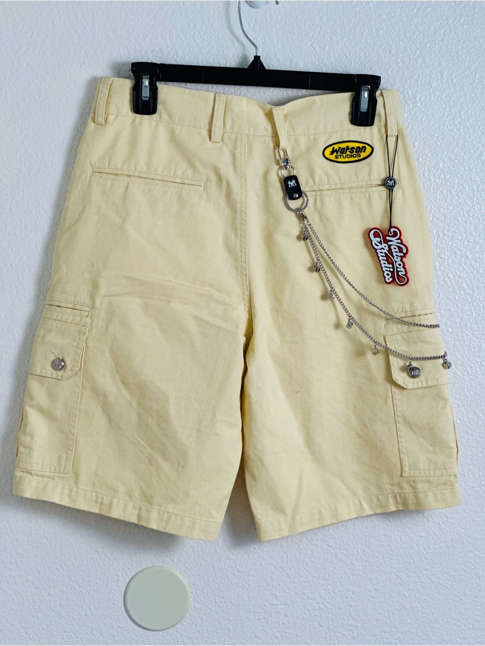 Watson Studios World Work Yellow Cargo Shorts  With Pearls and Dice Chain Size S - Picture 2 of 10